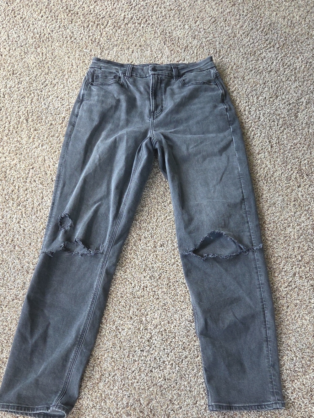 American Eagle Outfitters Black Distressed Straight-Leg Jeans